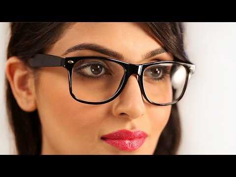 How To Rock Your Glasses....Awesome Video for All You Fashionistas Out There!!
